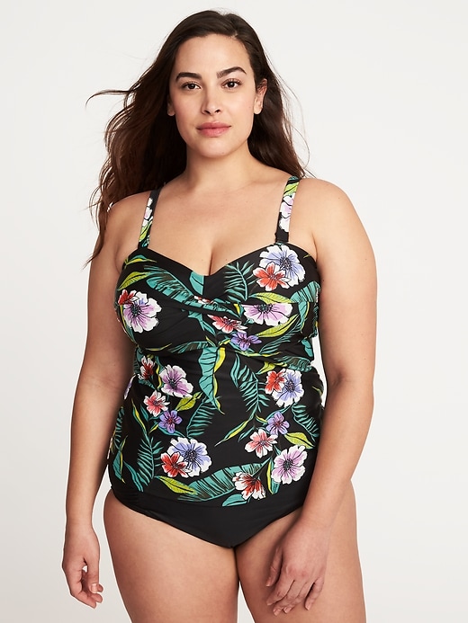 View large product image 1 of 1. Underwire Plus-Size Tankini Top