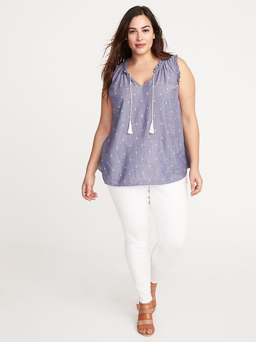 Image number 3 showing, Plus-Size Sleeveless Tassel-Tie Top