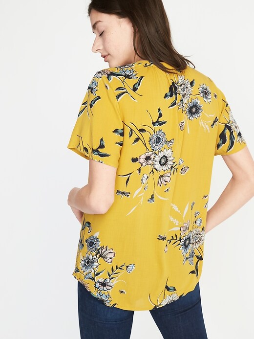 Image number 2 showing, Lightweight Floral-Printed Top for Women