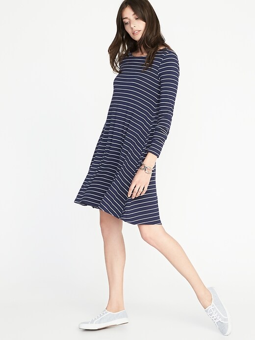 Old navy knit shops swing dress