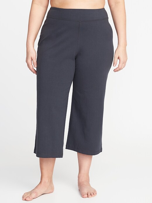 View large product image 1 of 1. Plus-Size Wide-Leg Yoga Crops