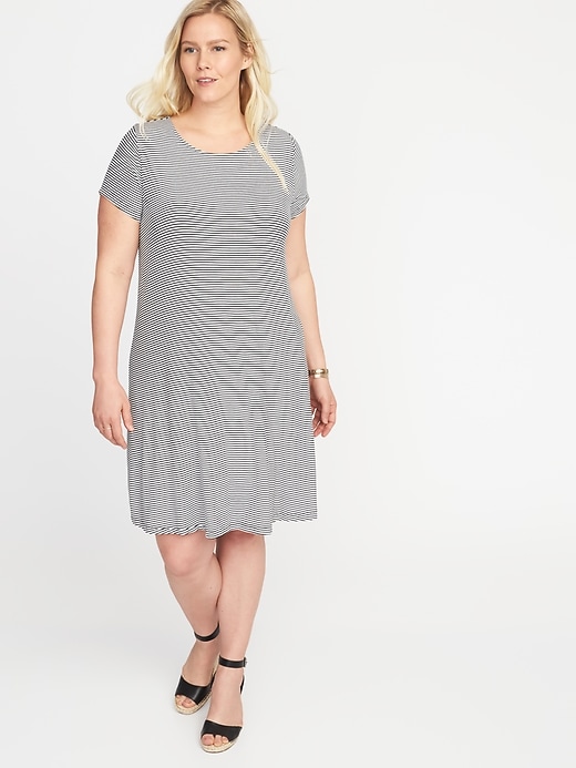 Short-Sleeve Plus-Size Jersey-Knit Swing Dress | Old Navy