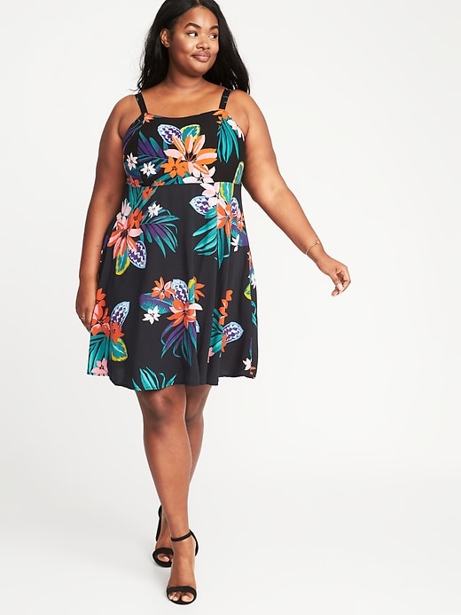 Plus-Size Fit \u0026 Flare Cami Dress | Old Navy