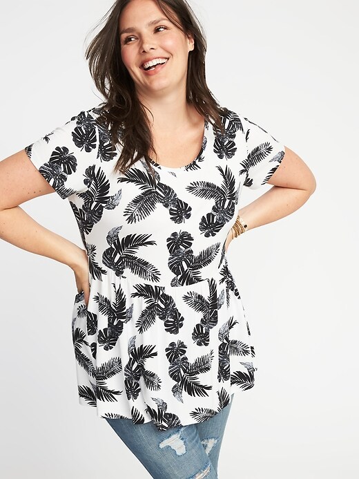 Image number 1 showing, Relaxed Plus-Size Peplum-Hem Top