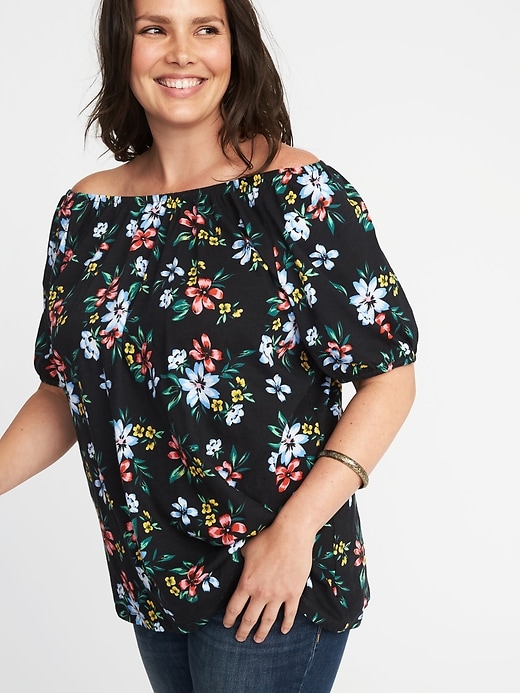 View large product image 1 of 1. Relaxed Plus-Size Bubble-Sleeve Top