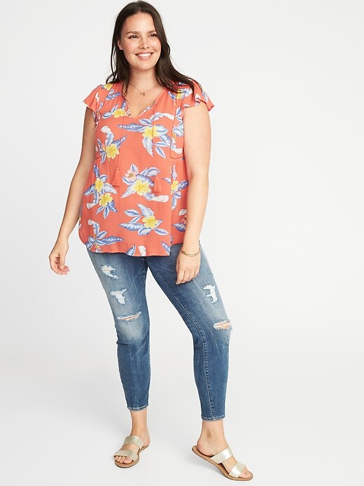 Image number 3 showing, Plus-Size Flutter-Sleeve Swing Top