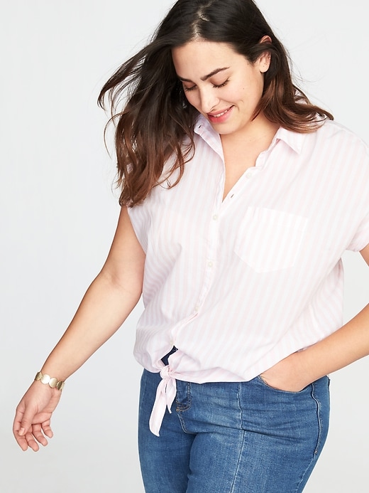 Image number 4 showing, Plus-Size No-Peek Tie-Front Top