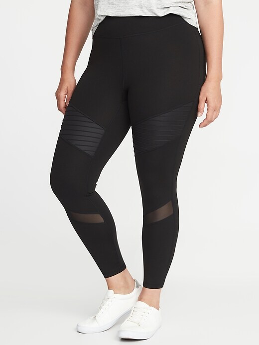 View large product image 1 of 1. High-Rise Plus-Size 7/8-Length Street Leggings