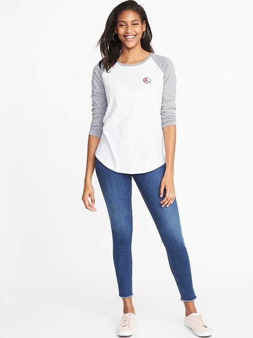 Image number 3 showing, Relaxed Graphic Raglan-Sleeve Tee for Women