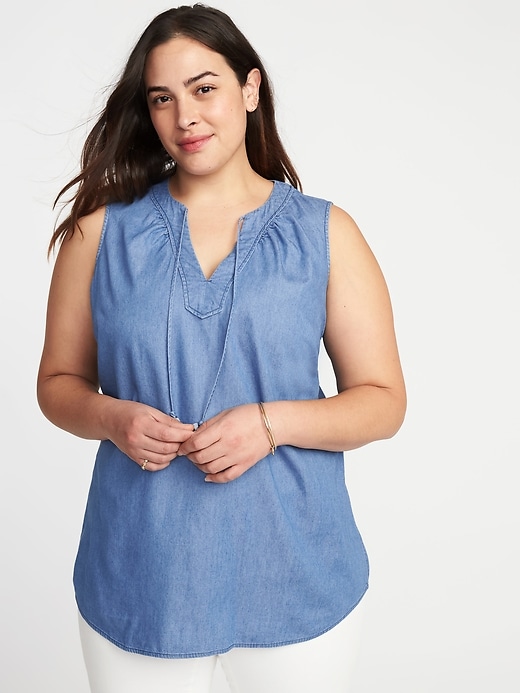 Image number 1 showing, Relaxed Plus-Size Sleeveless Tie-Neck Top
