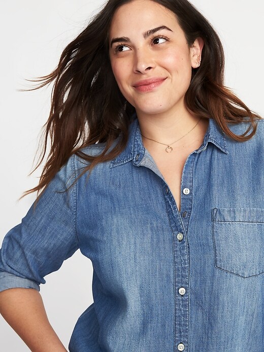 Image number 4 showing, Chambray Plus-Size Classic No-Peek Shirt