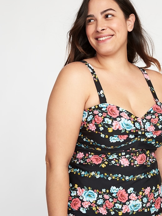 Image number 4 showing, Underwire Plus-Size Tankini Top
