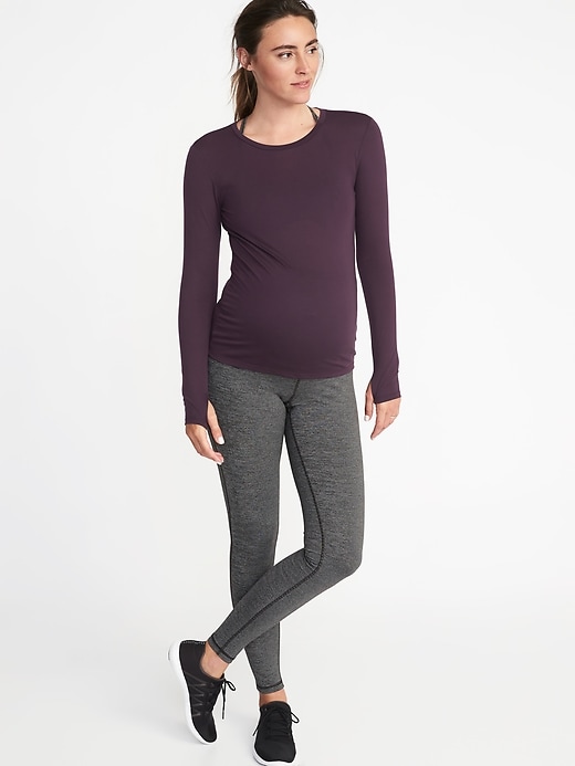 Maternity Semi-Fitted Performance Tee | Old Navy