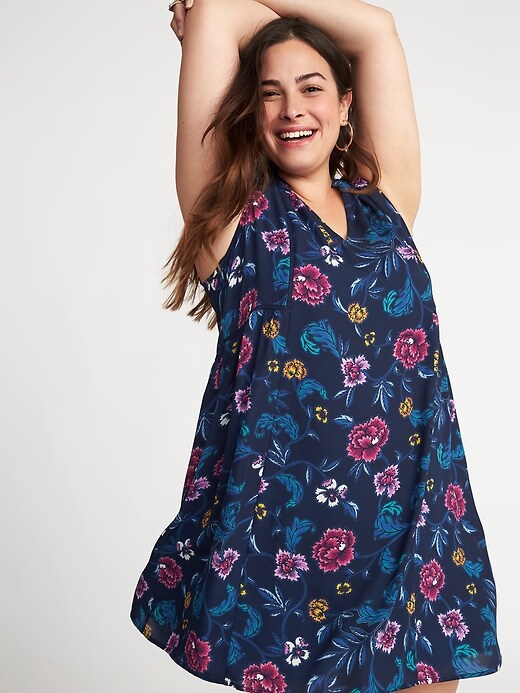 Image number 4 showing, Sleeveless Georgette Plus-Size Swing Dress