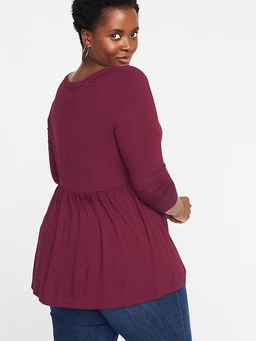 Image number 2 showing, Luxe Plus-Size Peplum-Hem Top