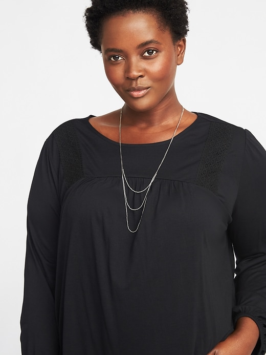 Image number 4 showing, Crochet-Lace Plus-Size Jersey Top