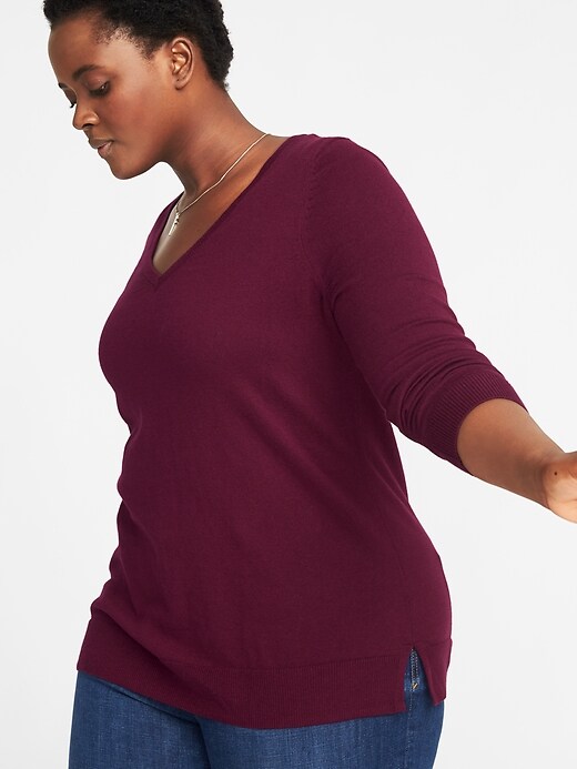 Image number 4 showing, Classic Plus-Size V-Neck Sweater
