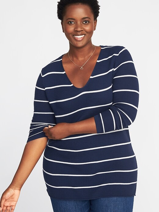 View large product image 1 of 1. Textured V-Neck Plus-Size Tunic Sweater