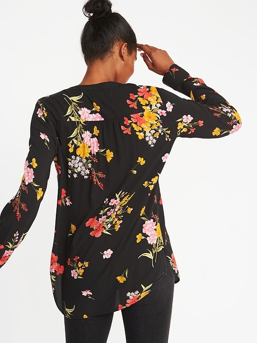 Image number 2 showing, Floral-Print Popover Tunic Shirt for Women