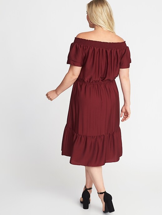 Image number 2 showing, Off-the-Shoulder Plus-Size Midi Dress