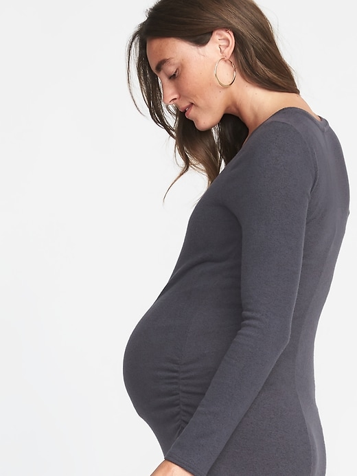 Image number 3 showing, Maternity Sweater-Knit Bodycon Midi Dress
