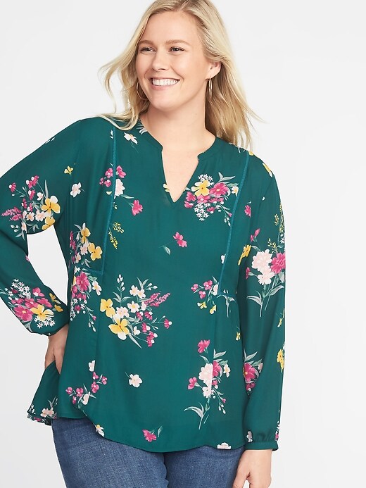 View large product image 1 of 1. Floral-Print Georgette Plus-Size Swing Top