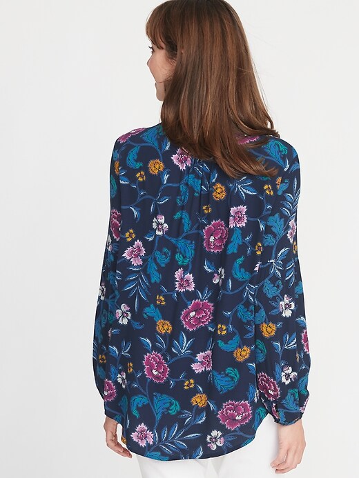 Image number 2 showing, Maternity Floral-Print Crepe Blouse