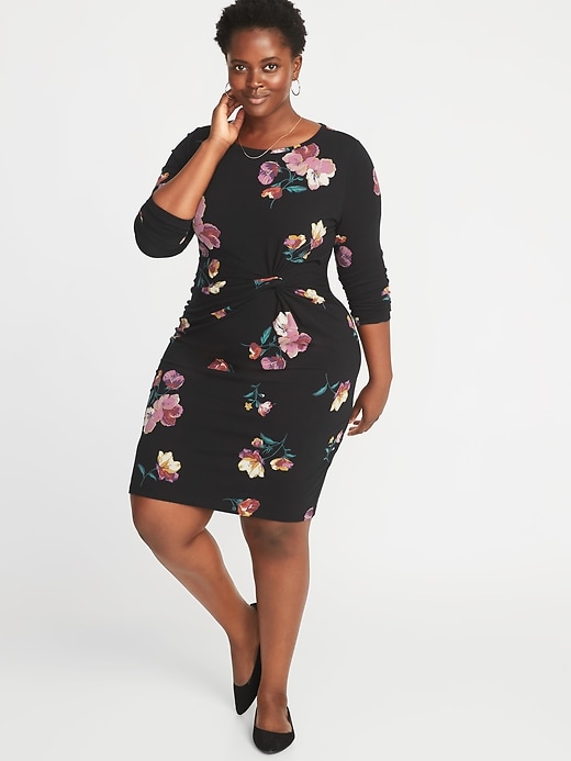 Plus-Size Twist-Front Bodycon Dress | Old Navy