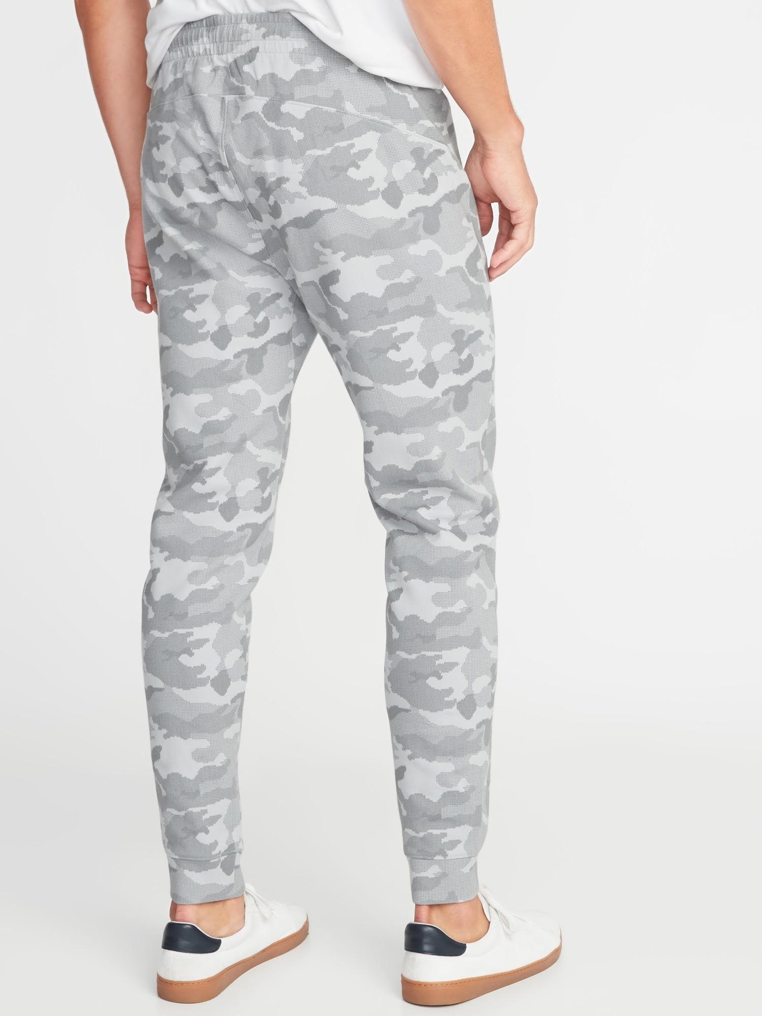 Camo Dynamic Fleece 4-Way-Stretch Joggers for Men | Old Navy