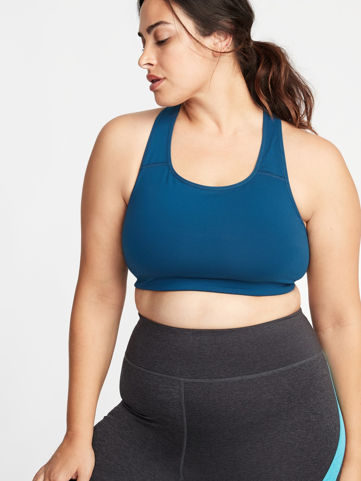 Old Navy Medium-Support Plus-Size Racerback Sports Bra, 21 Pieces of Size-Inclusive  Activewear That Will Get You Excited to Hit the Gym