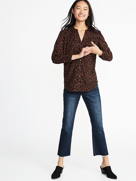 Image number 3 showing, Relaxed Button-Front Floral Tunic for Women
