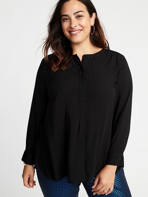 View large product image 1 of 1. No-Peek Plus-Size Pullover Tunic