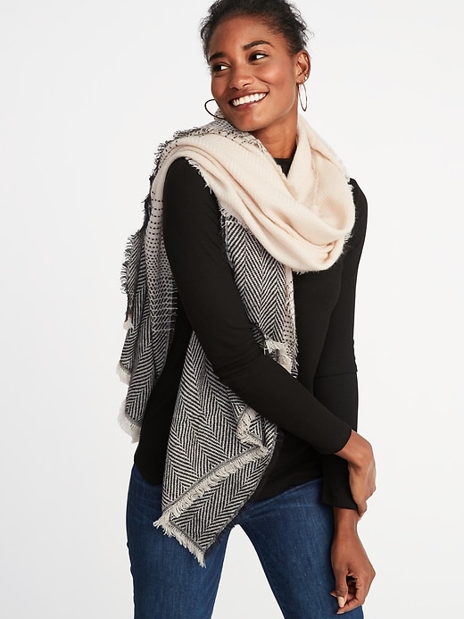 Flannel Blanket Scarf for Women | Old Navy