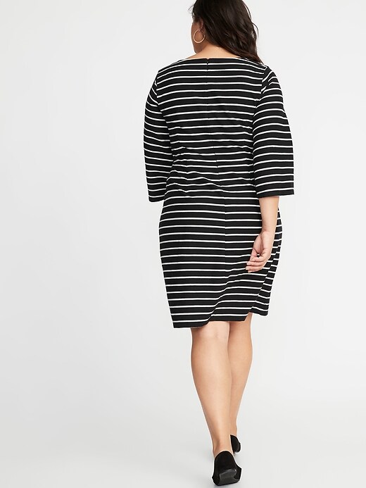 Image number 2 showing, Striped Textured-Knit Plus-Size Sheath Dress