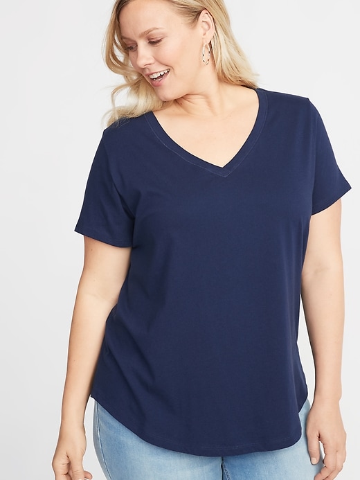 Old Navy EveryWear Plus-Size V-Neck Tee. 1