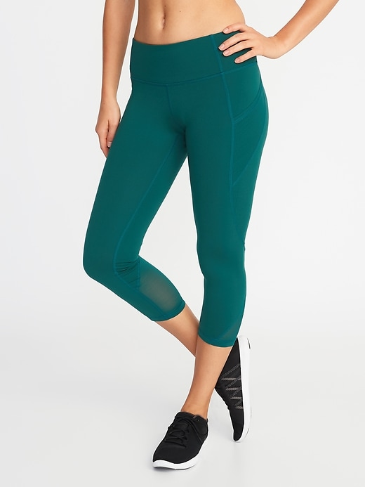 View large product image 1 of 2. Mid-Rise Elevate Side-Pocket Mesh-Trim Compression Crops for Women
