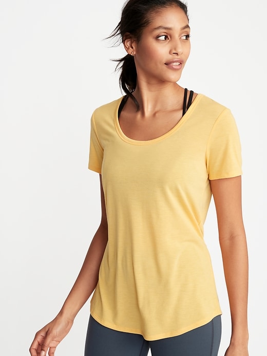 Relaxed Cutout-Back Performance Tee for Women | Old Navy