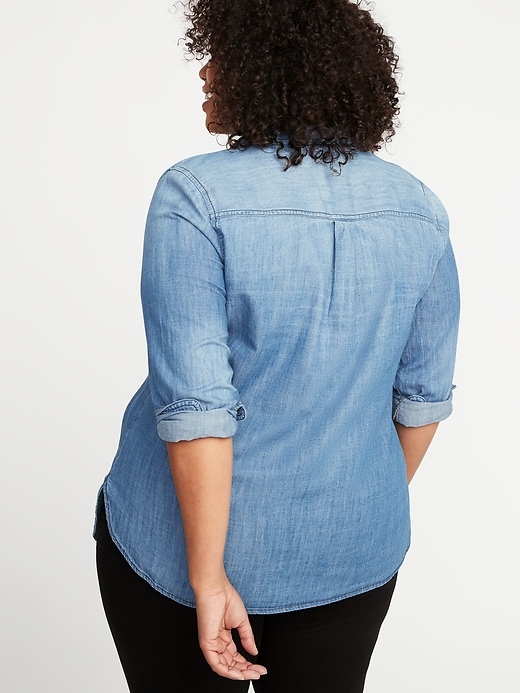 Image number 2 showing, Classic Chambray No-Peek Plus-Size Shirt