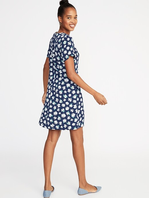 Image number 2 showing, Crepe A-Line Shift Dress for Women