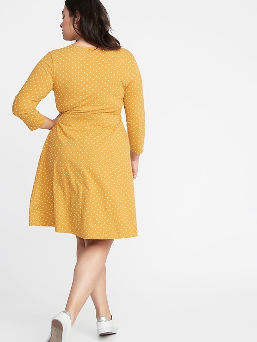 Image number 2 showing, Fit & Flare 3/4-Sleeve Plus-Size Jersey Dress