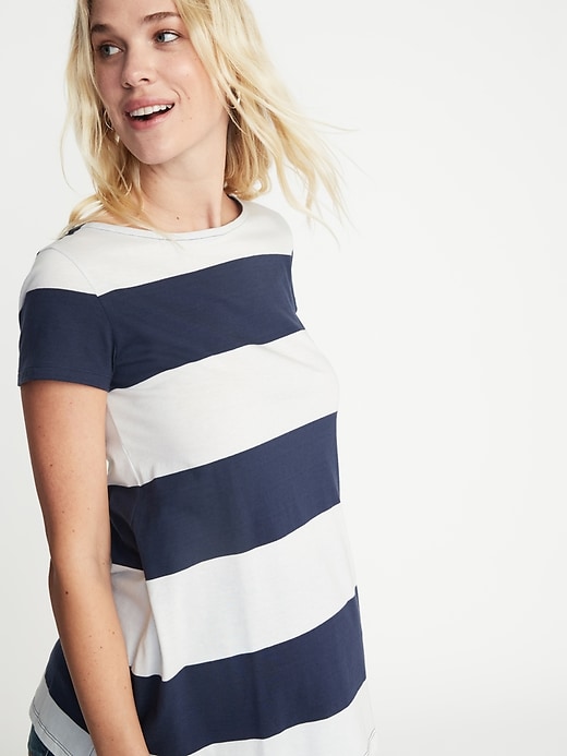 Image number 4 showing, Maternity Striped Tunic Tee
