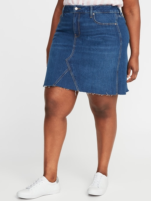 Image number 1 showing, High-Waisted Secret-Slim Pockets Plus-Size Jean Skirt