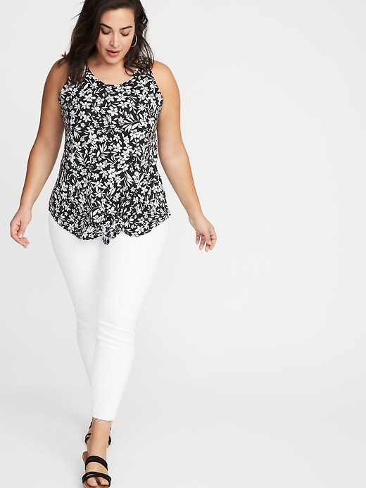 Image number 3 showing, Luxe Floral-Print Plus-Size Swing Tank