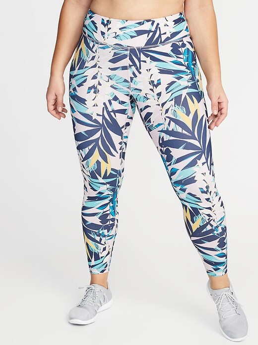 View large product image 1 of 3. High-Waisted Elevate Compression Plus-Size 7/8-Length Leggings