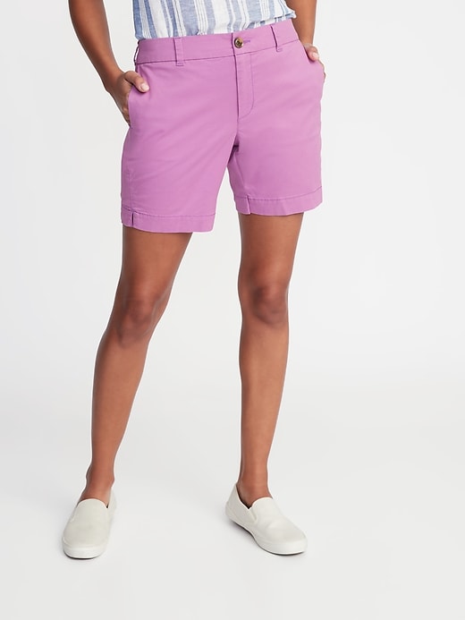 View large product image 1 of 2. Mid-Rise Twill Everyday Shorts for Women - 7-inch inseam