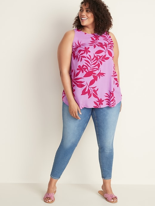 Image number 3 showing, Plus-Size High-Neck Sleeveless Top