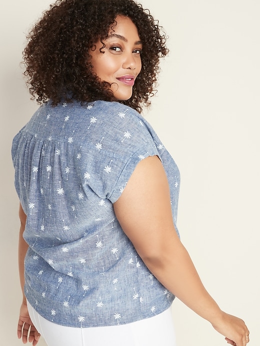 Image number 2 showing, Printed Tie-Front Plus-Size Linen-Blend Shirt