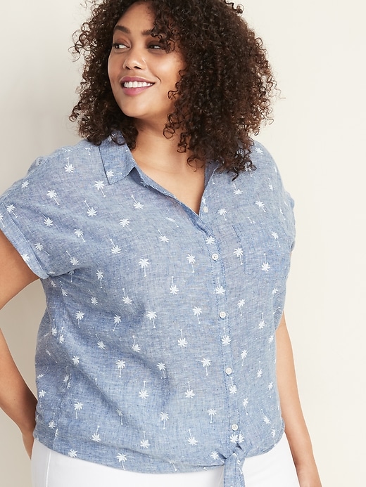 Image number 5 showing, Printed Tie-Front Plus-Size Linen-Blend Shirt