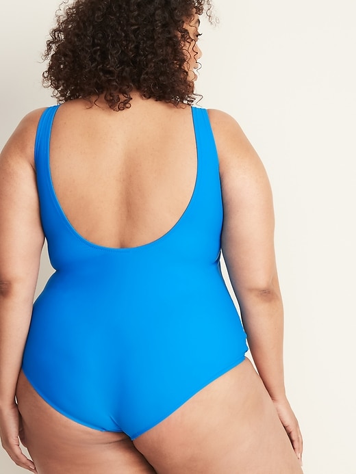 Image number 2 showing, Secret-Slim Graphic Plus-Size Swimsuit