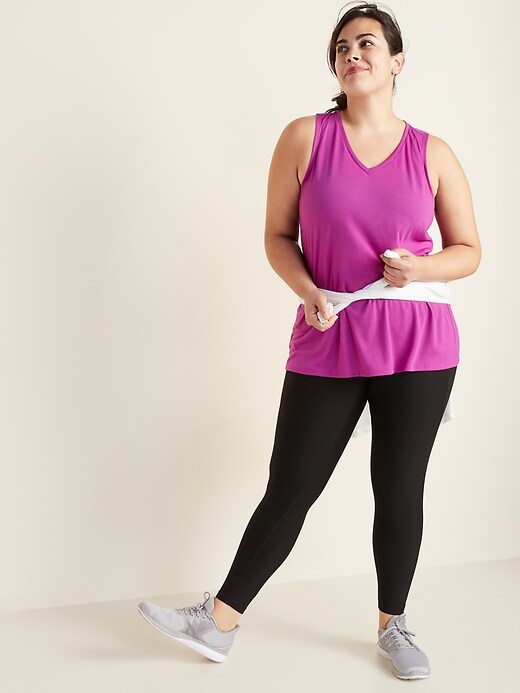 Image number 3 showing, Lightweight Twist-Back Plus-Size Performance Tank